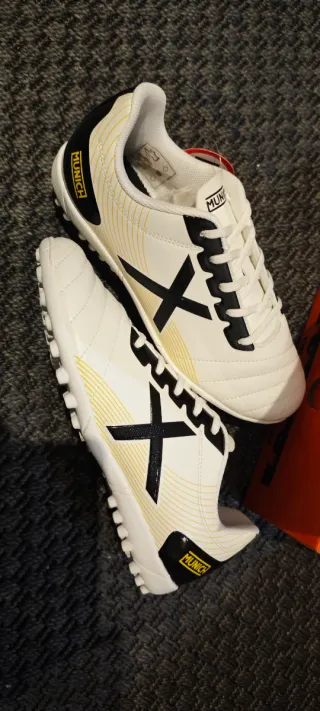 Botas de fútbol Munich niño arenga