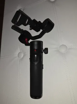 Estabilizador Gimbal Zhiyun Crane M2
