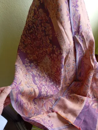 Pañuelo estampado floral mujer