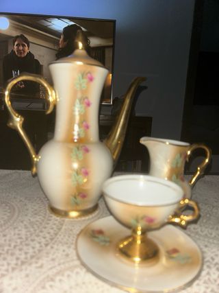Juego de café porcelana antiguo floral dorado