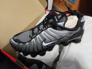 Nike Shox TL Negro Gris