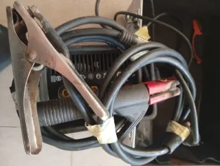 Soldadora Inverter CEVIK SKITIG 200