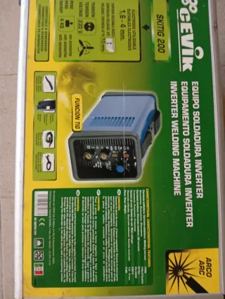 Soldadora Inverter CEVIK SKITIG 200
