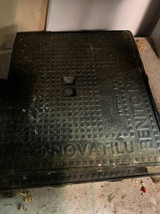 Tapa de registro Novatilu Benito