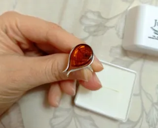 Anillo Ámbar y plata de ley 925
