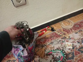 Set di collane e bracciali dorati