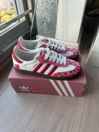 Adidas Samba x CDG Talla 39 Corazón Rosa