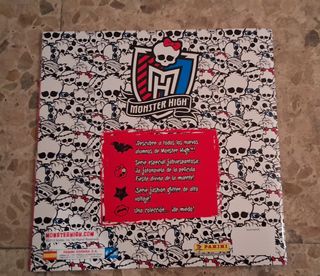 Álbum Monster High Skulltimate Secrets