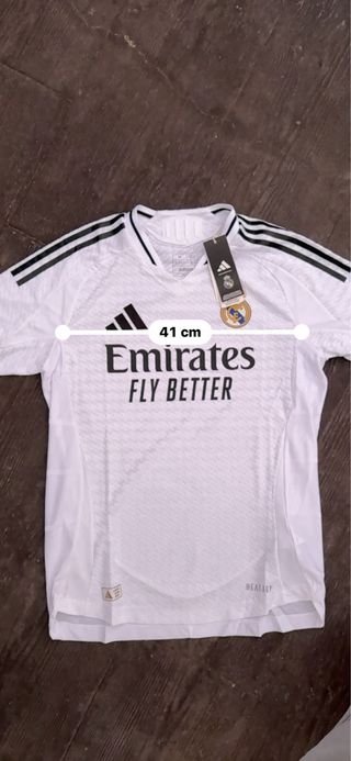 Camiseta Real Madrid 24/25 Jugador con etiqueta