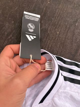 Camiseta Real Madrid 24/25 Jugador con etiqueta