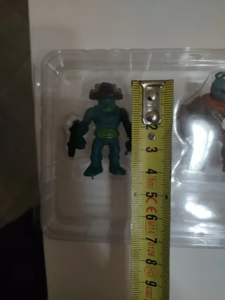 Gomiti - Set 5 Figure