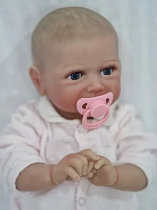 Bebé Reborn realista