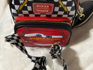 Mochila Loungefly McQueen