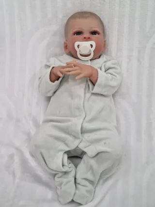 Muñeca Reborn realista