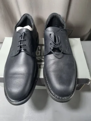 Zapatos Magnum Negros Cordones