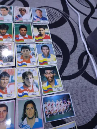 42Cromos copa América 1995 sin pegar 2repetido