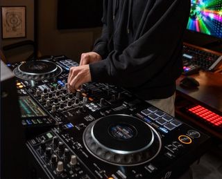 Curso/Clases de iniciación a DJ