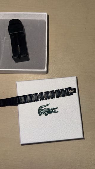 Pulsera Lacoste Negra y Plateada