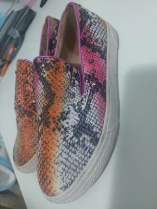 Alpargatas con estampado de serpiente