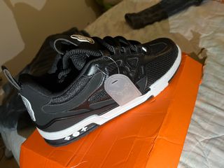 Louis Vuitton LV Skate Zapatillas Negras