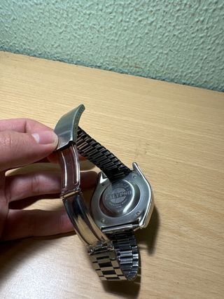 Reloj Calypso Plateado con Pequeño Daño