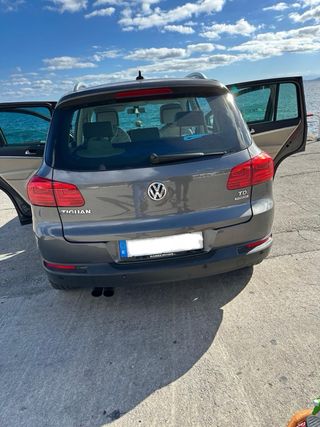Volkswagen Tiguan 2012