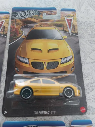 Colección 5 autos Hot Wheels Pontiac