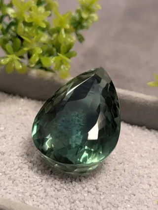 Amatista Verde Gigante