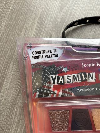 Bratz x Krash! Set Maquillaje Yasmin Eitan