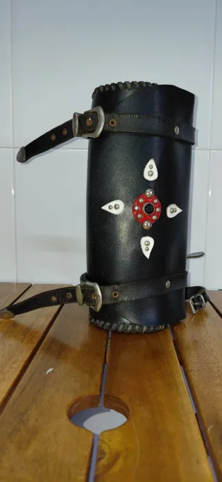 Rulo artesanal cuero negro