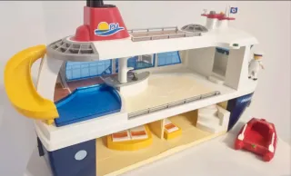 Crucero Playmobil con tobogán y figura
