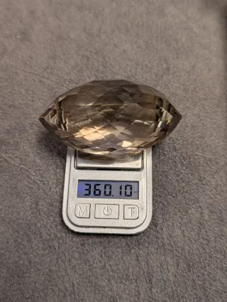 Cuarzo Fume Gigante Marquise