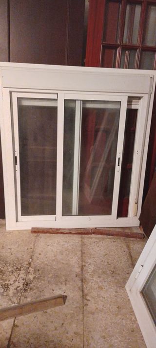 Ventana aluminio Climalit persiana 135x120