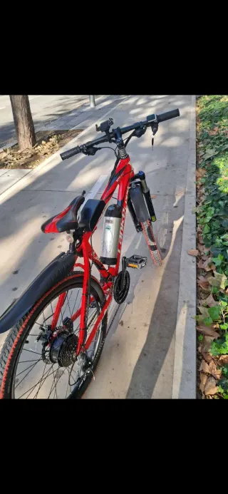 Bicicleta Eléctrica Roja