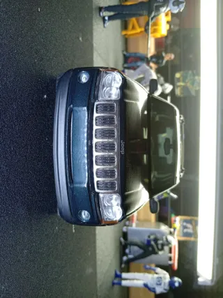 JEEP GRAND CHEROKEE 2005 MAISTO 1/18