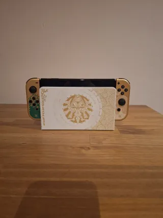 Nintendo Switch OLED Edición Zelda