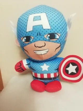 3 Peluches Super Héroes Marvel
