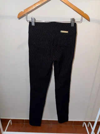 Pantalón Muramo's Negro Talla XS