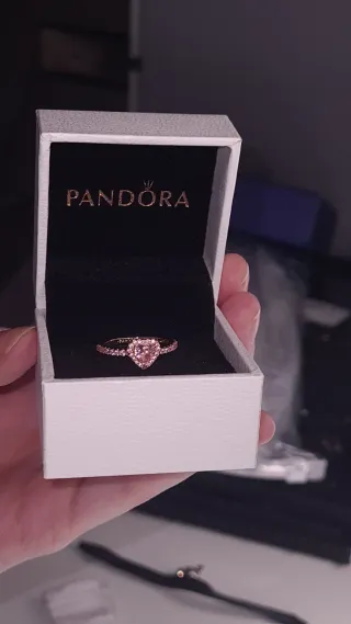 Anillo corazón de Pandora