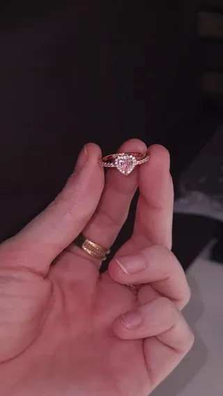 Anillo corazón de Pandora