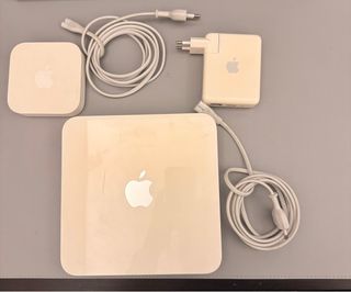Lote Router y Repetidores Apple