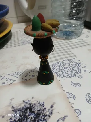 Figura antigua japonesa