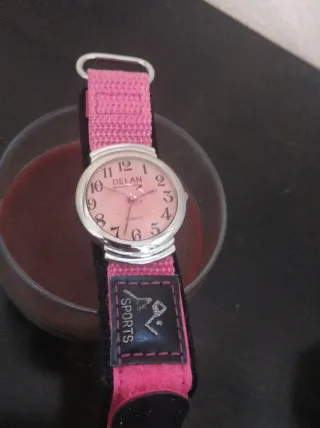 Reloj DELAN Sport Rosa y Plateado Nuevo
