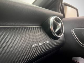 Mercedes-Benz A180 CDI / AMG Line / TECHO SOLAR