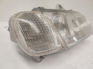 Alfa romeo 288780 faro derecho 146 1.9 jtd