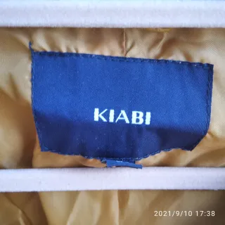 Cazadora Kiabi amarilla mujer