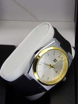 Orologio Uomo 42 mm – Sport Elegante – Silicone