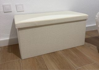 Puf tejido beige con almacenaje