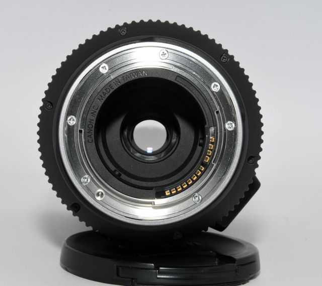 Objetivo Canon RF 600mm f/11 IS STM