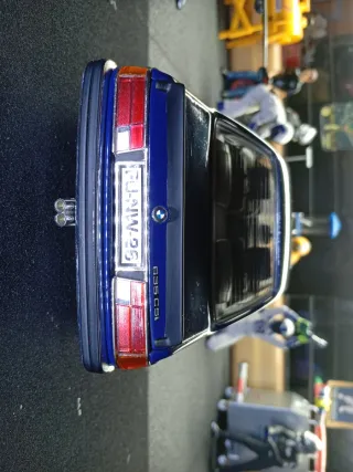 BMW 635 CSi ANSON 1/18 Azul